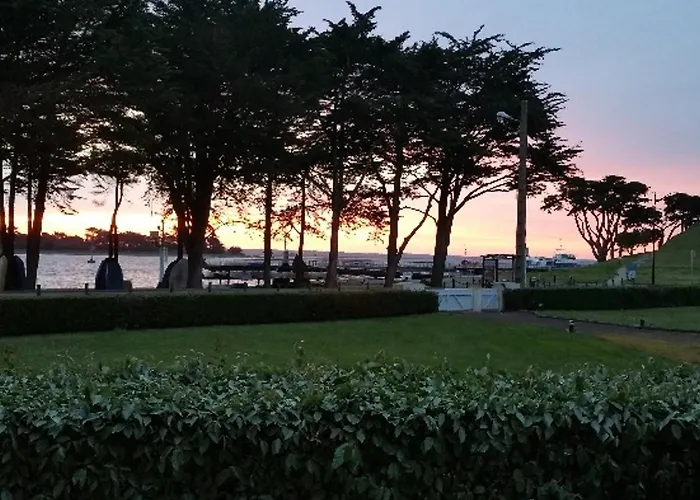 Rdc, Vue Mer, Terrasse - Parking Prive - Fr-1-843-62 Lägenhet *